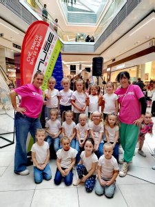 Aerobic-team-show-Fit-studio-venuse-11