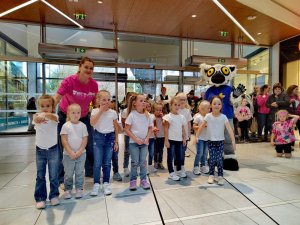 Aerobic-team-show-Fit-studio-venuse-14
