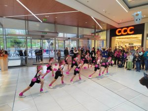 Aerobic-team-show-Fit-studio-venuse-24