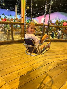 Primestsky-tabor-Disneyland-fit-studio-Venuse-34