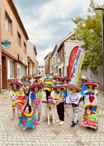 Primestsky-tabor-Disneyland-fit-studio-Venuse-50