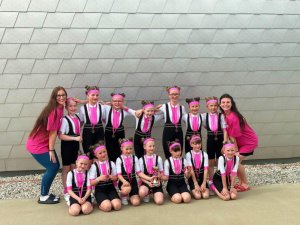 Aerobic-team-show-fit-studio-venuse-1
