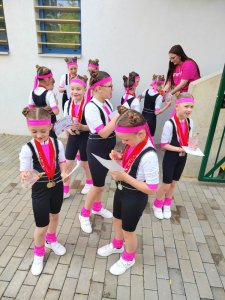 Aerobic-team-show-fit-studio-venuse-2