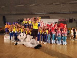 Aerobic-team-show-fit-studio-venuse-3