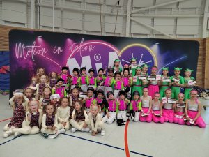 Aerobic-team-show-Fit-studio-Venuse-3