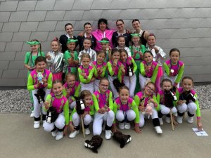 Aerobic-team-show-Fit-studio-Venuse-17