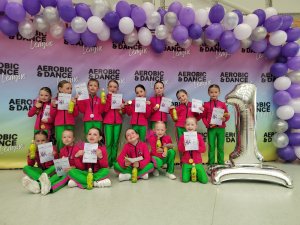 Aerobic-team-show-Fit-studio-Venuse-14