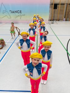 Fit-studio-Venuse-Aerobic-team-show-9