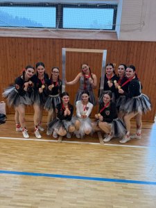 Aeorobic-team-show-Fit-studio-Venuse-4